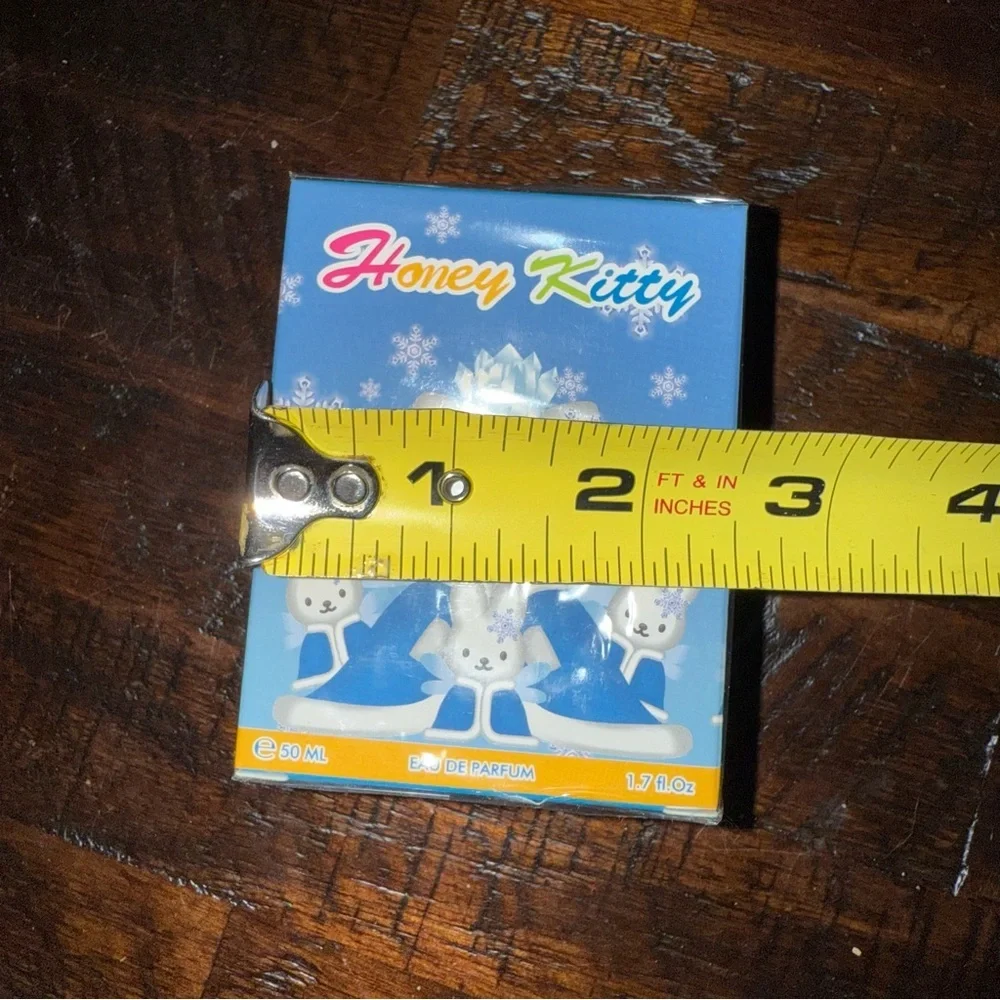HELLO KITTY Sanrio 1.7 fl. Oz Honey Kitty NEW EAU DE PRFUM - HK Shape Blue